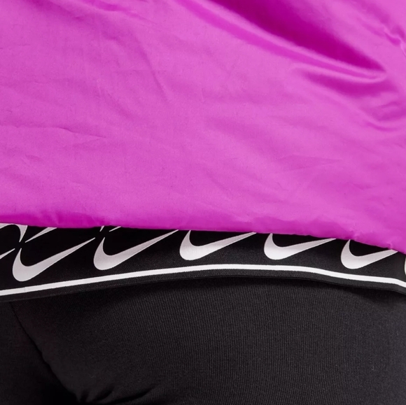 NWT Women's size M Nike Puffer Jacket - Picture 5 of 7